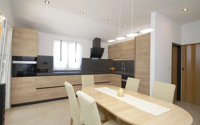 House Eric Paolo Pula