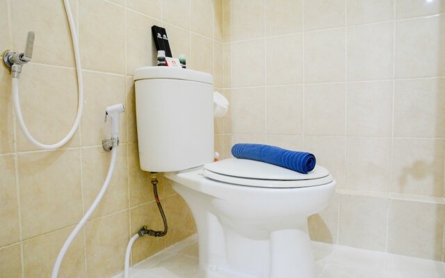 Comfy 2BR Green Bay Pluit Apartment