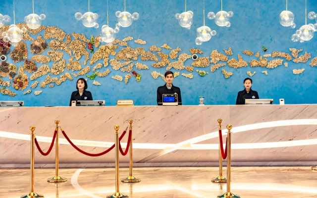 Shanghai Haichang Ocean Park Theme Resort Hotel