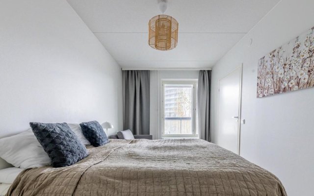 SleepWell Apartments Niittykumpu 12 - Metro, 15 min from Helsinki City