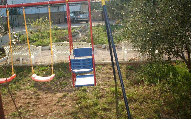 Anna - Great Location & Family Friendly - A1