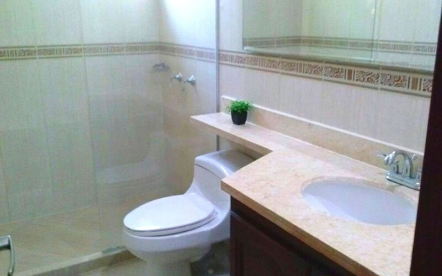 Torres del Lago Apartments