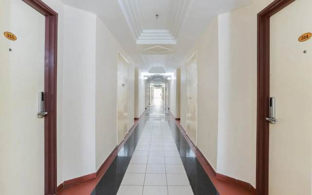 OYO 89432 Hotel Super Cowboy