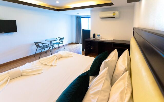 Initial Aparthotel Hua Hin