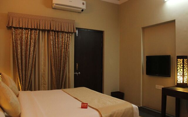 OYO Rooms 025 Near Goverdhan Sagar Lake