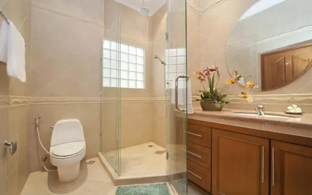 Pratumnak Pool Villa 1C
