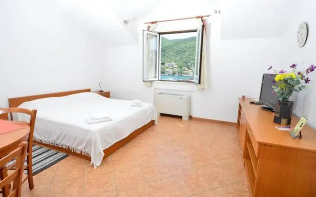 Apartments Mondo