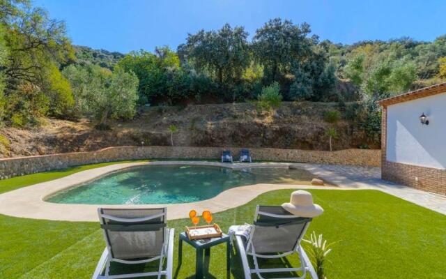 Casa Rural Noa El Gastor by Ruralidays