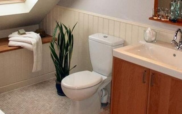 Ewenny Woods B&B