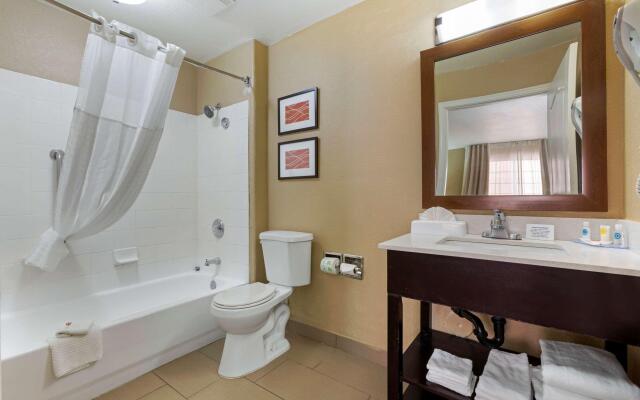 Spark by Hilton Glendale Phoenix North