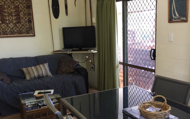 Blue River Apartments - Wooli Ocean - Waterfront – Guest Rooms – Wooli