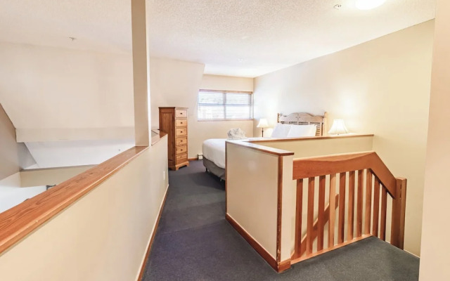 Whistler Vacation Club Lake Placid Lodge - 311