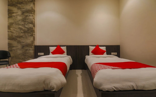 Capital O 36008 Comfort Hotel