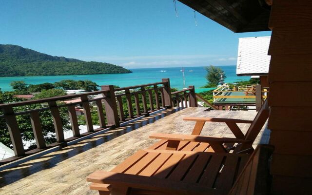 Phitharom PP Resort