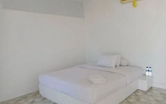 La Plage Beach Club & Resort – Guest Rooms – Cikakak