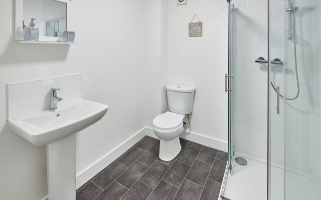 Host   Stay   House 4