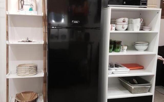 LES VAGUES, terrasse rez-de-chaussée