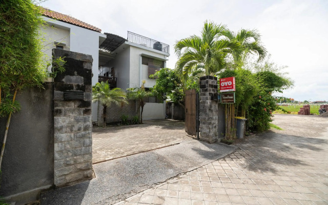 Super OYO 2417 Panen House