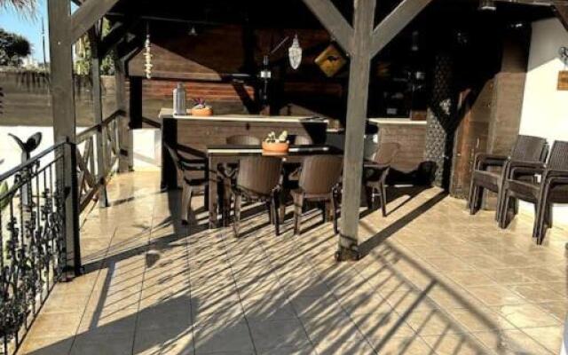 Beautiful 5 bed Villa with Pool