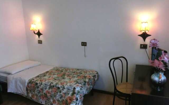 Hotel Ideal
