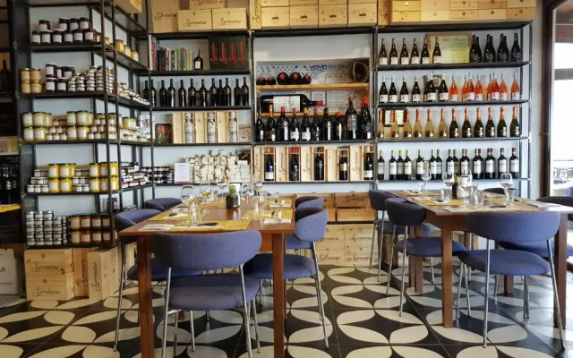 Vesuvio Inn Bed & Wine Experience