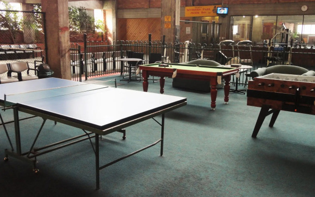 Sovereign Park Motor Inn