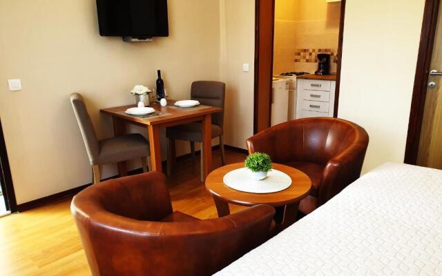 Apartments Zrinka 793