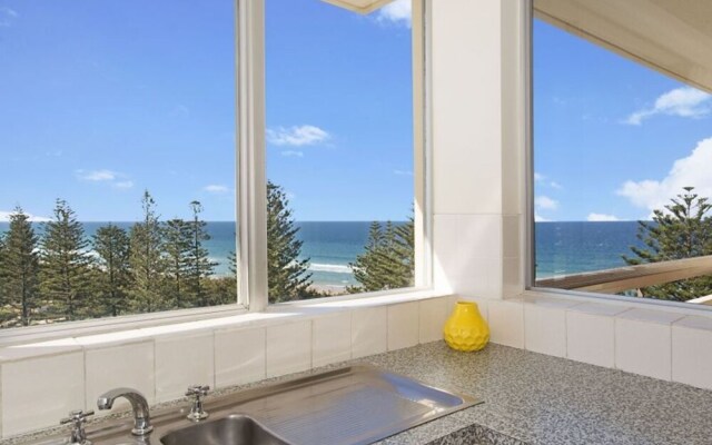 Oceania Beachside Holiday Apartments