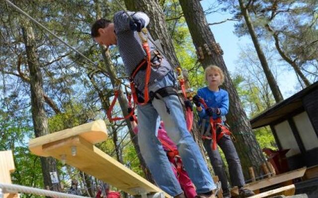 Strandvilla Hubertus Boltenhagen - Ferienwohnungen Apartment Mit Parkplatz Wlan Kuche Garten Grillplatz Waldbaden