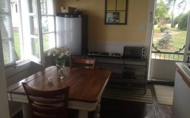 Cottage the Lake Beamsville