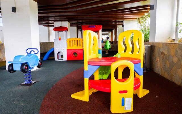 Modern and Comfy Design 2BR Bassura City Apartment