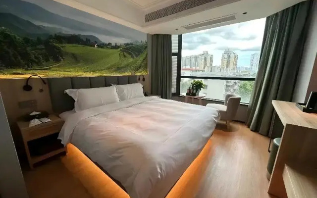 Qiuguo Hotel Shenzhen Futian Huangang Port