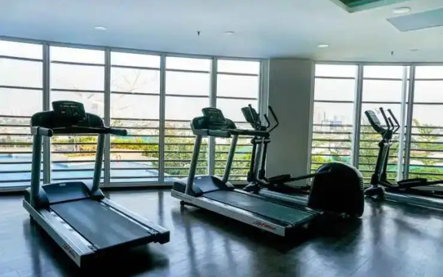 New Furnished Studio West Vista Apartment near Puri Indah