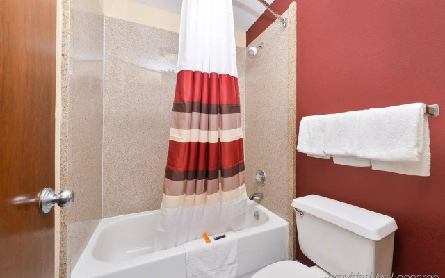 Red Roof Inn Cartersville–Emerson/LakePoint North