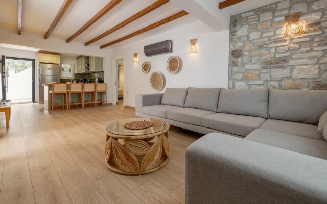 Navali̇a Beach Homes