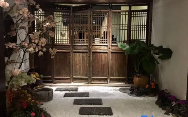 Xianyunju Resort Hotel (Yangshuo 20 yuan Scenic Area Branch)