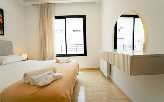 New Central and Luxury In Jardin de Carthage