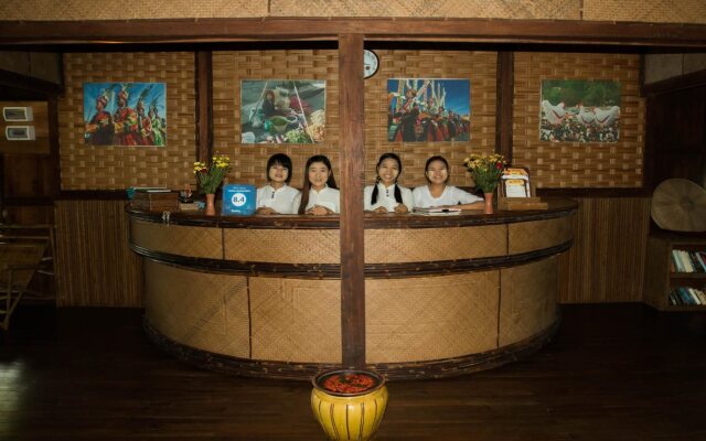 Golden Sunrise Hotel