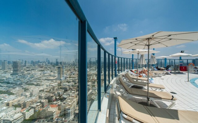 Beachfront w Balconies & Parking