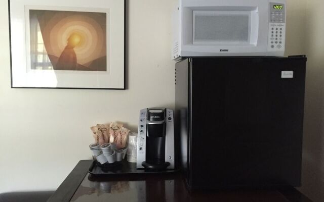 Sleep Woodstock Motel