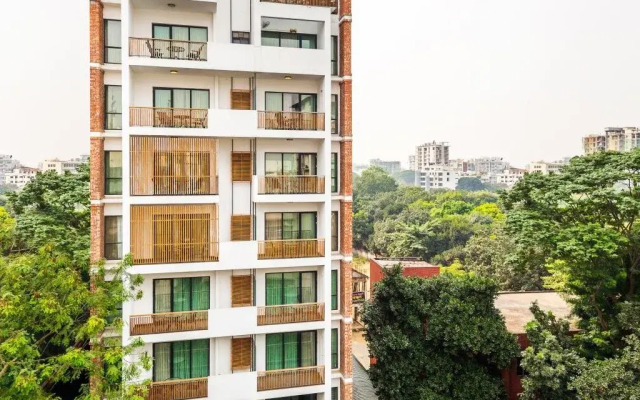 Colonial Residence (Park View)