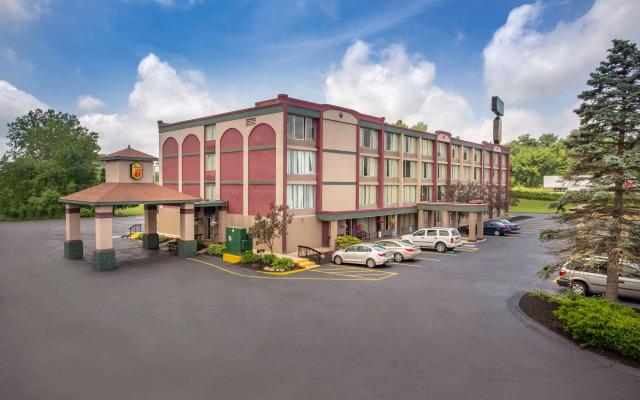 Travelodge by Wyndham Ridgeway Martinsville Area