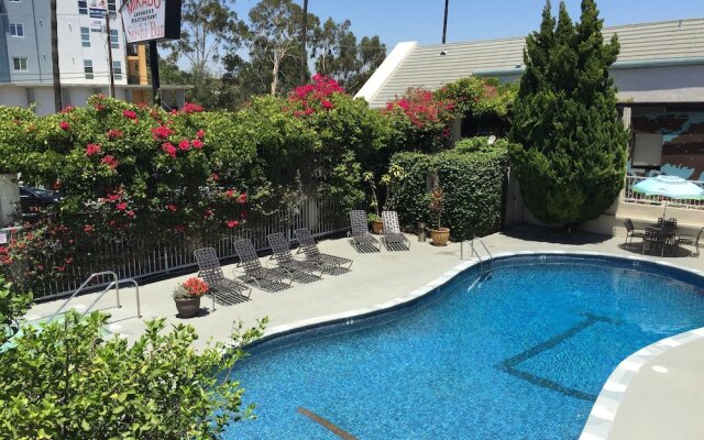 Best Western Plus Mikado Hotel