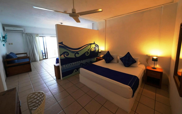 Emperador Vallarta Beachfront Hotel and Suites