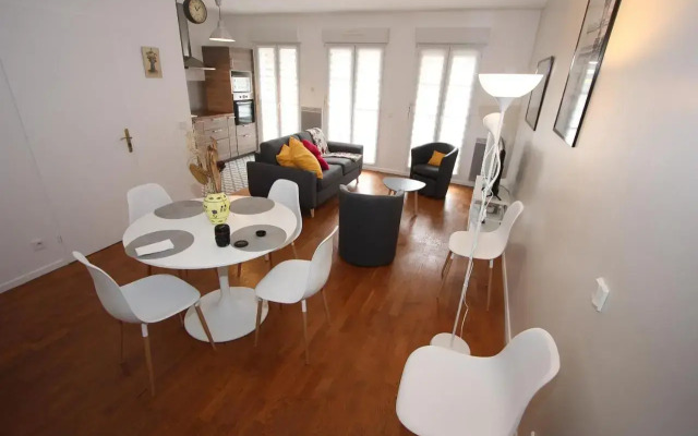 App 3 Pieces Hyper Proche Disney, Refait a Neuf