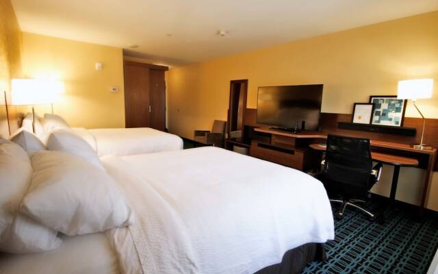 Fairfield Inn & Suites London