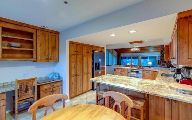 Fairway Village 2570