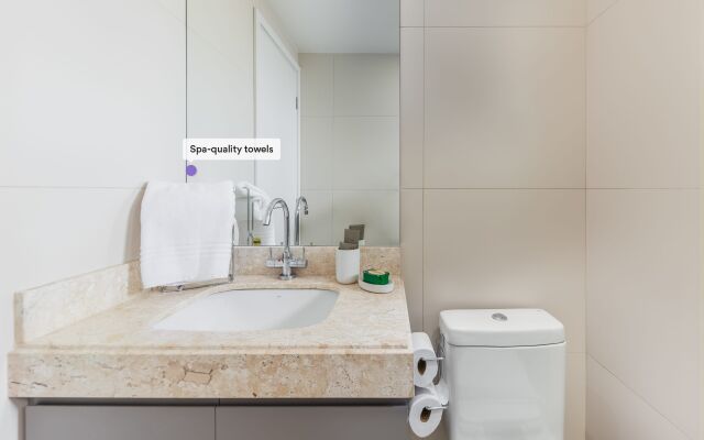 Apartamento Completo com Sacada e Vaga Vila Ol Mpia