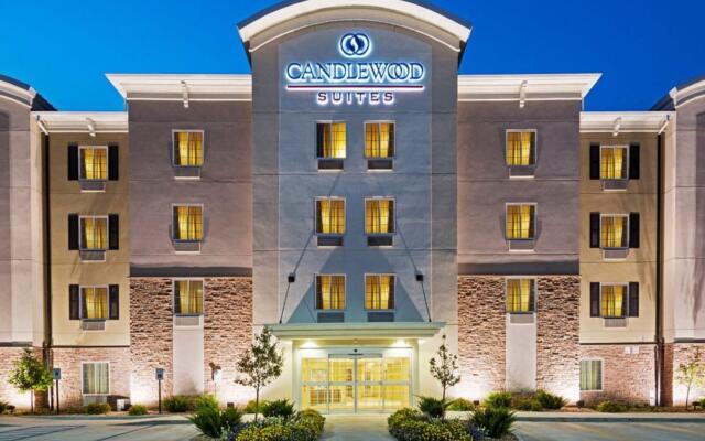 Candlewood Suites Portland Airport, an IHG Hotel