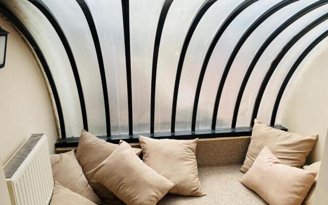 Mose Art Hotel